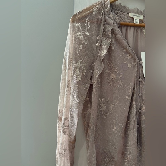 Tamara H NWT pink champagne floral metallic sheer blouse shirt size medium - Picture 6 of 16